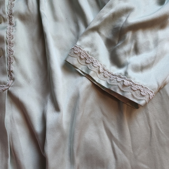 Vintage 80's Dior Nightgown - Picture 5 of 8